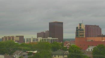 Weather camera view of Shangri La Resort.