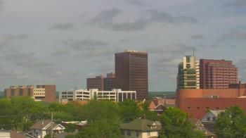 Weather camera view of Shangri La Resort.