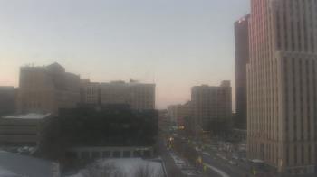 Weather camera view of Akron-Summit County Public Library.