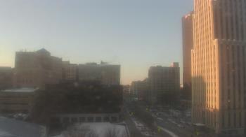 Weather camera view of Akron-Summit County Public Library.