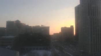 Weather camera view of Akron-Summit County Public Library.