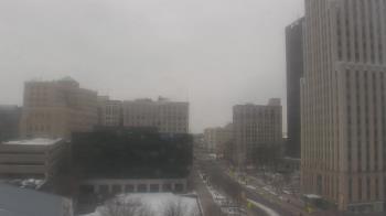 Weather camera view of Akron-Summit County Public Library.