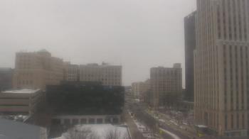 Weather camera view of Akron-Summit County Public Library.