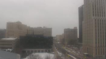 Weather camera view of Akron-Summit County Public Library.