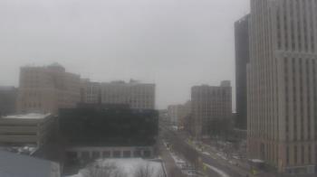 Weather camera view of Akron-Summit County Public Library.