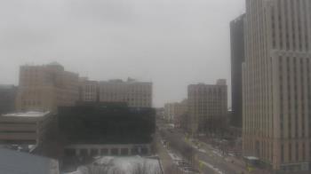 Weather camera view of Akron-Summit County Public Library.