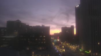 Weather camera view of Akron-Summit County Public Library.