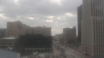 Weather camera view of Akron-Summit County Public Library.