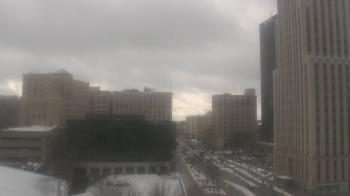 Weather camera view of Akron-Summit County Public Library.