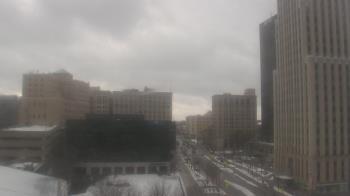 Weather camera view of Akron-Summit County Public Library.