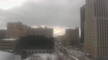 Weather camera view of Akron-Summit County Public Library.