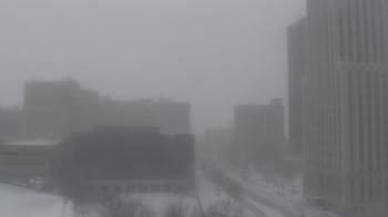 Weather camera view of Akron-Summit County Public Library.