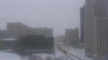 Weather camera view of Akron-Summit County Public Library.