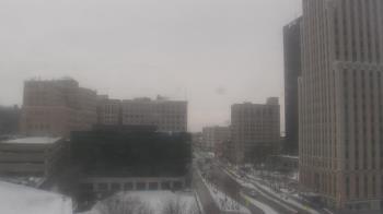 Weather camera view of Akron-Summit County Public Library.