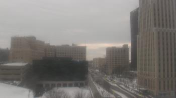 Weather camera view of Akron-Summit County Public Library.