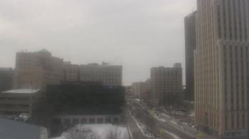 Weather camera view of Akron-Summit County Public Library.