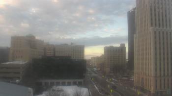 Weather camera view of Akron-Summit County Public Library.