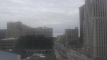 Weather camera view of Akron-Summit County Public Library.