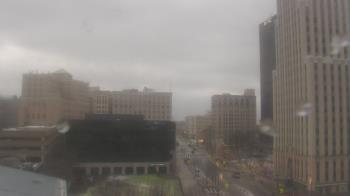 Weather camera view of Akron-Summit County Public Library.