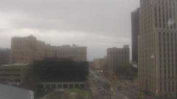 Weather camera view of Akron-Summit County Public Library.