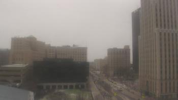 Weather camera view of Akron-Summit County Public Library.