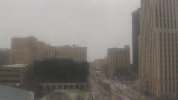 Weather camera view of Akron-Summit County Public Library.