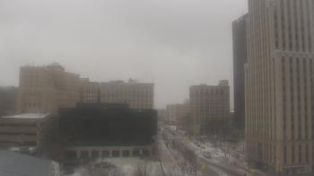 Weather camera view of Akron-Summit County Public Library.