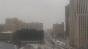 Weather camera view of Akron-Summit County Public Library.