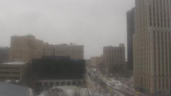Weather camera view of Akron-Summit County Public Library.
