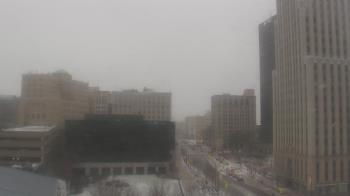 Weather camera view of Akron-Summit County Public Library.