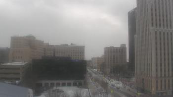 Weather camera view of Akron-Summit County Public Library.