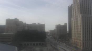 Weather camera view of Akron-Summit County Public Library.