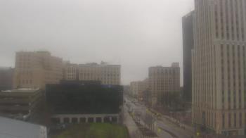 Weather camera view of Akron-Summit County Public Library.