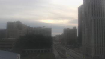 Weather camera view of Akron-Summit County Public Library.