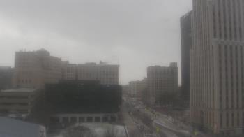 Weather camera view of Akron-Summit County Public Library.