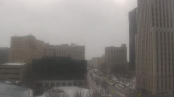 Weather camera view of Akron-Summit County Public Library.