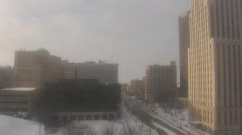 Weather camera view of Akron-Summit County Public Library.