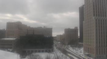 Weather camera view of Akron-Summit County Public Library.