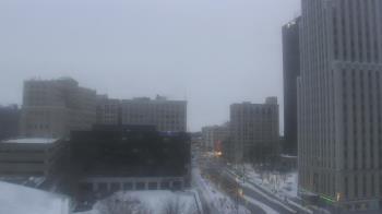 Weather camera view of Akron-Summit County Public Library.