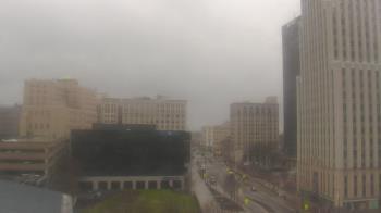 Weather camera view of Akron-Summit County Public Library.