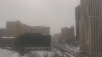 Weather camera view of Akron-Summit County Public Library.