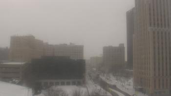Weather camera view of Akron-Summit County Public Library.