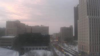 Weather camera view of Akron-Summit County Public Library.
