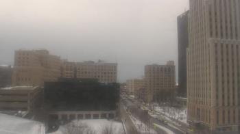 Weather camera view of Akron-Summit County Public Library.