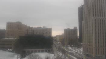 Weather camera view of Akron-Summit County Public Library.