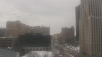 Weather camera view of Akron-Summit County Public Library.