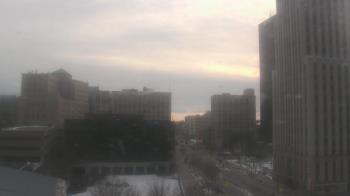 Weather camera view of Akron-Summit County Public Library.