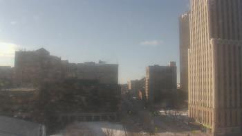 Weather camera view of Akron-Summit County Public Library.