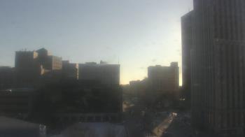 Weather camera view of Akron-Summit County Public Library.