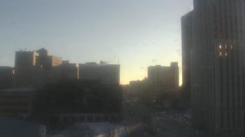 Weather camera view of Akron-Summit County Public Library.